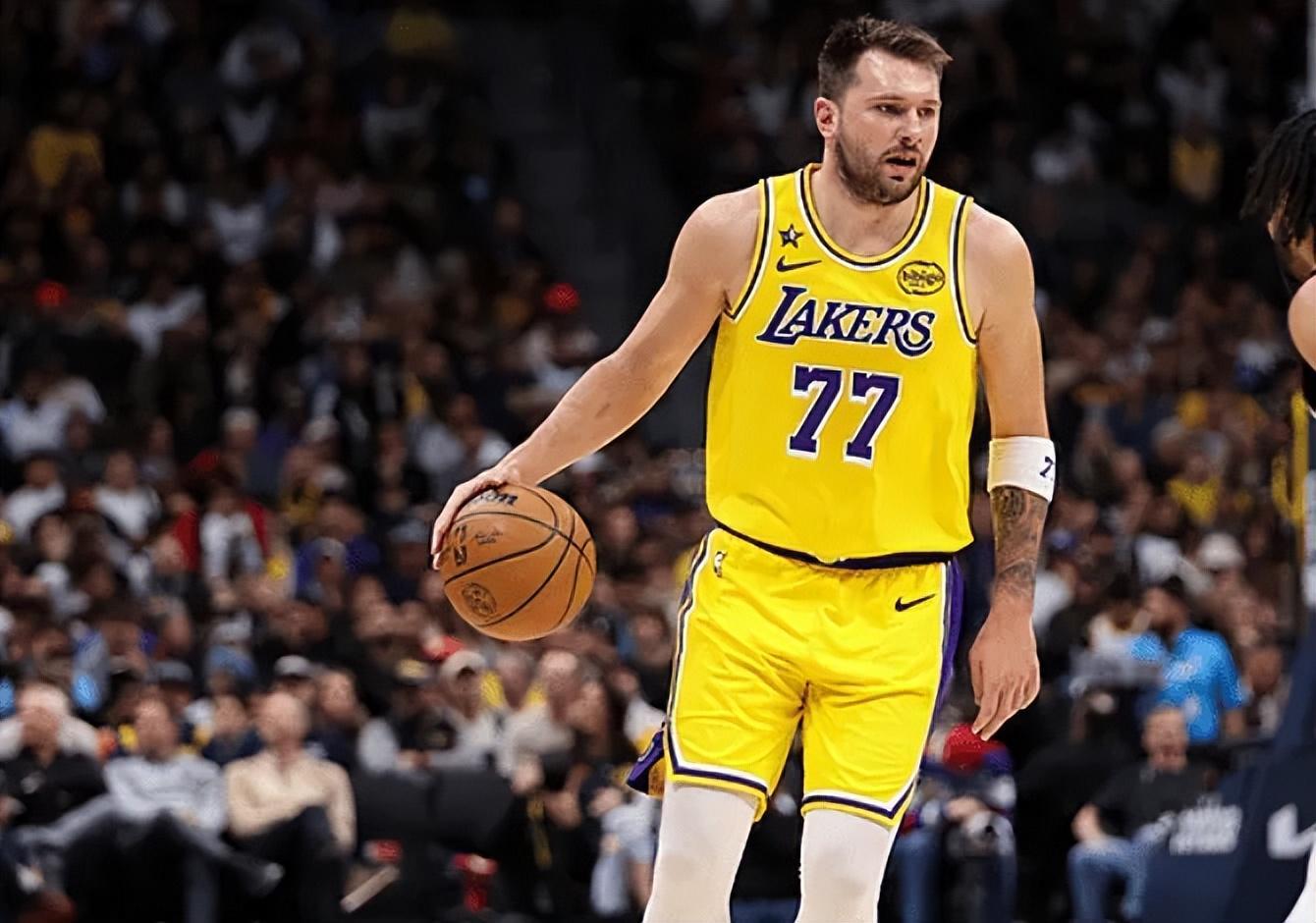 九五至尊-湖人逆转掘金！东契奇轰38分，斯玛特统治关键球，詹姆斯带队起势