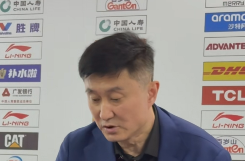 九五至尊-输福建发布会！杜锋与胡明轩直指没做好季后赛准备，肯定拉科表现